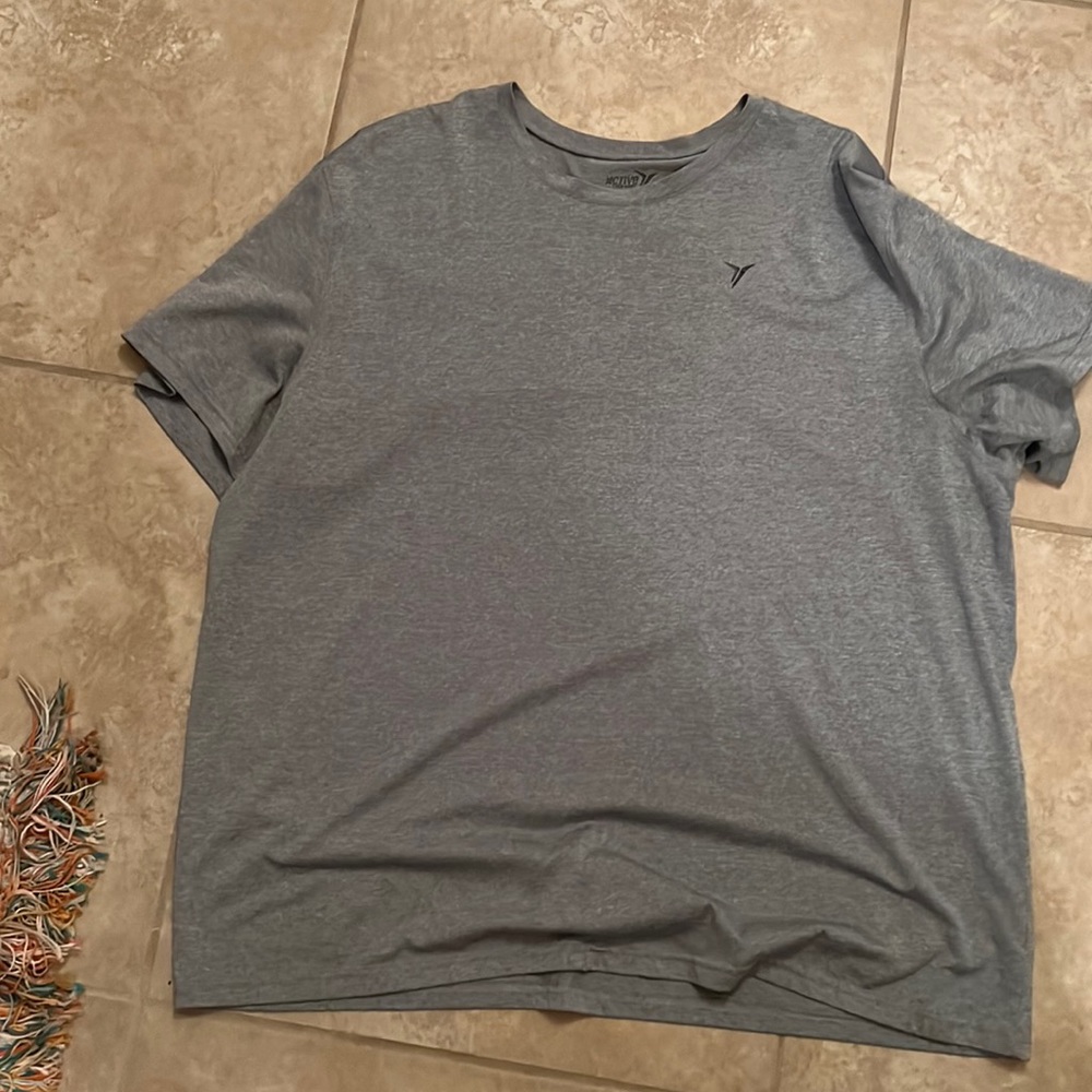 Workout shirt